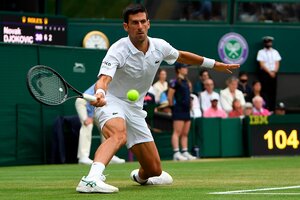 Wimbledon: Djokovic y Federer ya están entre los ocho mejores (Fuente: EFE)