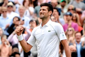 Djokovic ganó y se acerca al récord en Wimbledon (Fuente: EFE)