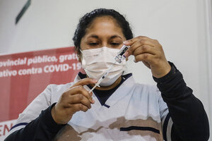 Vacunas covid: el calendario de julio y agosto hasta inmunizar a todos