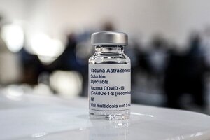 Una dosis de AstraZeneca es "altamente eficaz" para prevenir casos graves, incluida la variante Delta (Fuente: Leandro Teysseire)