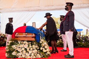 A los tiros en el funeral de Jovenel Moise (Fuente: EFE)