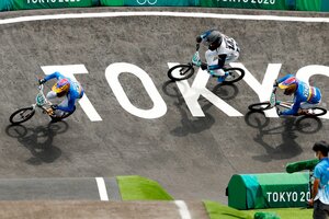 Terrible caída en el BMX de los Juegos Olímpicos y salida del favorito por lesión (Fuente: EFE)