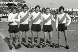 Beto Alonso: "Nunca me comió la presión. La cosa pasaba por que empiece el partido y empezar a jugar" (Fuente: Gentileza Museo River / Archivo El Gráfico)