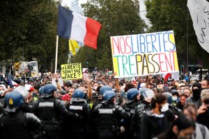 Francia: protestas contra el pase sanitario de los antivacuna covid (Fuente: EFE)