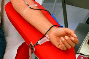 El Hospital de Clínicas alertó sobre la "situación crítica" de su banco de sangre