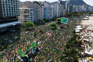 Brasil: marcha y amenaza
golpista a la Corte Suprema
