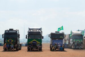 Brasil: acampe amenazador de camioneros bolsonaristas (Fuente: EFE)