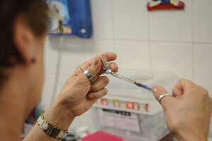 Un grupo de argentinos está trabajando en una triple vacuna para el coronavirus, la gripe y el virus sincitial respiratorio (Fuente: Guadalupe Lombardo)