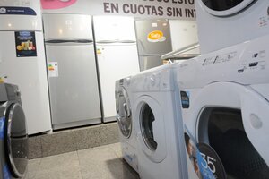 Heladeras y lavarropas en cuotas sin interés en la Tienda BNA del Banco Nación (Fuente: Rafael Yohai)