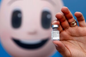 Pfizer afirma que su vacuna contra la covid es segura y efectiva para niños de 5 a 11 años (Fuente: AFP)