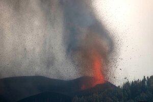 Una nueva erupción del volcán genera más complicaciones en la Isla de Palma (Fuente: AFP)