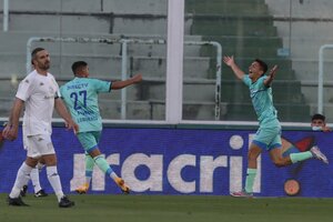 Godoy Cruz sorprendió a Racing y lo eliminó de la Copa Argentina por penales (Fuente: Fotobaires)