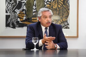 La pregunta de Alberto Fernández ante la tapa de Clarín sobre la renuncia de Highton a la Corte