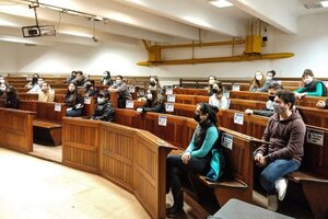 Luz verde al regreso a la presencialidad en universidades: se eliminó el distanciamiento obligatorio