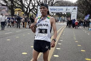 El boliviano Héctor Garibay y la argentina Florencia Borelli ganaron la maratón de Buenos Aires (Fuente: Télam)