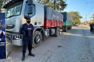 Secuestraron siete camiones con soja valuada en $12.200.000