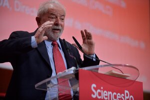 Lula da Silva dio una conferencia magistral en una universidad de París