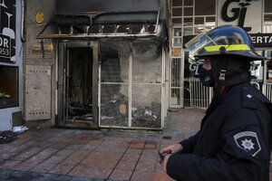La sede de Rosario Central fue atacada durante la madrugada (Fuente: Télam)