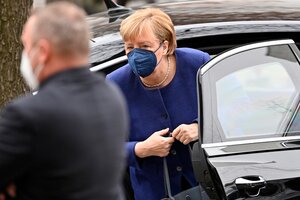 Angela Merkel alertó que las camas de terapia intensiva están saturadas por el aumento de contagios. (Fuente: AFP)
