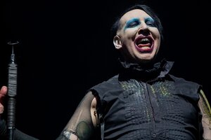 Marilyn Manson: denuncian que encerraba a mujeres en una celda con vidrio anti-ruido para abusarlas y maltratarlas (Fuente: AFP)