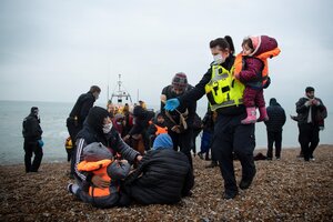 El naufragio de 31 migrantes en el Canal de la Mancha evidencia otra zona de drama humanitario (Fuente: AFP)