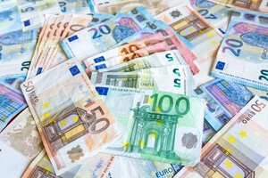 Euro: el Banco Central Europeo rediseñará sus billetes (Fuente: AFP)