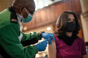 La OMS confirmó que la inmunidad de las vacunas contra la covid-19 dura seis meses (Fuente: AFP)