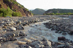 Provincia y La Caldera deberán presentar un plan para el manejo de ríos y arroyos