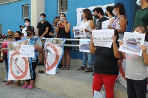 Escuela alambrada: la Justicia ordena al Gobierno retirar el cerco (Fuente: Guadalupe Lombardo)