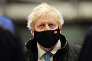 ¿La policía británica le tiró un salvavidas a Boris Johnson? (Fuente: AFP)