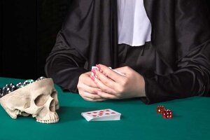 Una monja de 80 años condenada a prisión por robar 835.000 dólares para  apostarlos en Las Vegas