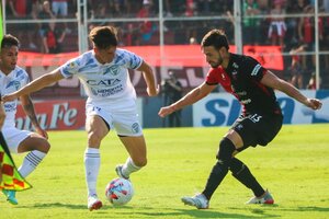 Copa de la Liga: Colón logró su primera victoria ante Godoy Cruz (Fuente: NA)