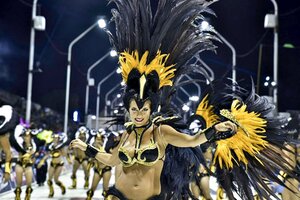 Carnaval 2022: cuánto sale pasar el feriado en Gualeguaychú y Tilcara  (Fuente: Télam)
