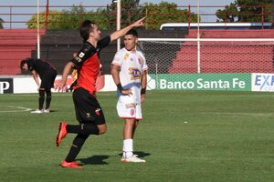 Copa de la Liga: Colón le ganó a Barracas y llegó a la punta (Fuente: Télam)