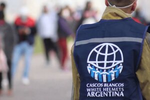 Cascos Blancos asiste a los argentinos que huyen de la guerra en Ucrania