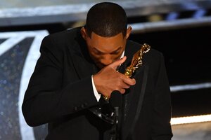 Qué dijo la Academia de Hollywood sobre el cachetazo de Will Smith a Chris Rock en los Oscar 2022 (Fuente: AFP)