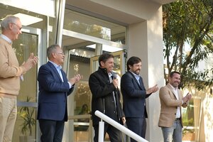Axel Kicillof y el intendente Alberto Descalzo inauguraron el Centro de Diagnóstico Municipal de Ituzaingó