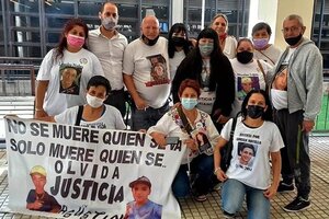Los familiares y amigos que sostuvieron la lucha por Nico Vázquez. (Fuente: Gentileza: Prensa Secretaría DDHH)