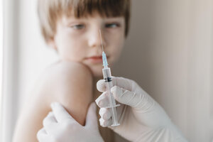 Menos niñes vacunados: la cobertura en el país cayó 10 puntos con respecto a 2019