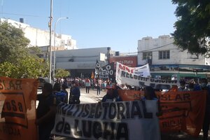 La Rioja: médicos iniciaron paro de 72 horas para insistir por aumento salarial