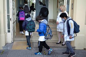 La UTE reclama el regreso del uso obligatorio del barbijo en las escuelas ante el aumento de casos de covid-19 en la Ciudad