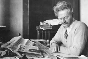 Se publica "La fuga de Siberia en un trineo de renos", de León Trotsky 