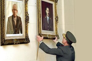 Roberto Bendini desel cuadro del dictador Videla del Colegio Militar. (Fuente: Presidencia)