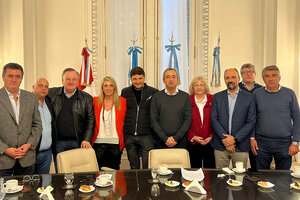 Javkin recibió ayer a integrantes de la mesa provincial de la UCR.