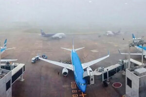 Por qué la niebla complica los vuelos en Ezeiza y Aeroparque