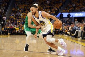 Boston Celtics - Golden State Warriors hoy: a qué hora juegan y cómo verlo en TV y online en Argentina (Fuente: AFP)