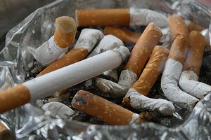 El consumo de cigarrillos y la exposición al humo del tabaco causan unas 480.000 muertes prematuras cada año en Estados Unidos.