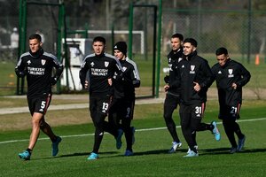 Copa Libertadores: cuatro equipos argentinos se cruzan entre ellos (Fuente: Prensa River)