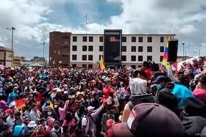 Un tribunal de Ecuador aplazó el juicio a Leonidas Iza por protestar contra el gobierno