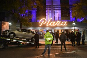 Mendoza: está grave una de las personas atropelladas en la puerta del teatro (Fuente: Télam)